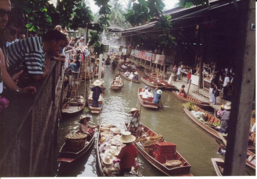 Floating market