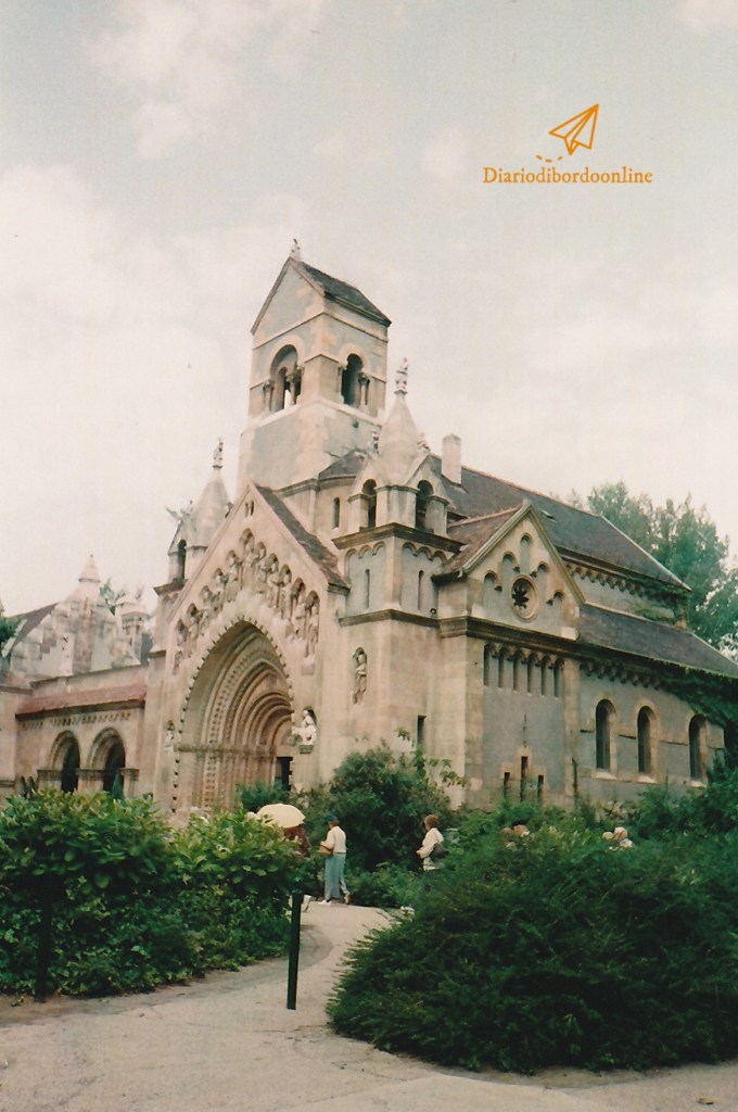 Chiesetta nel parco Varosliget